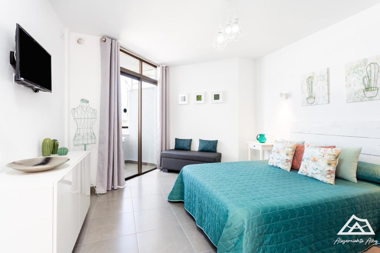 Alojamiento Alby: Oceano Los Cristianos  Extérieur photo